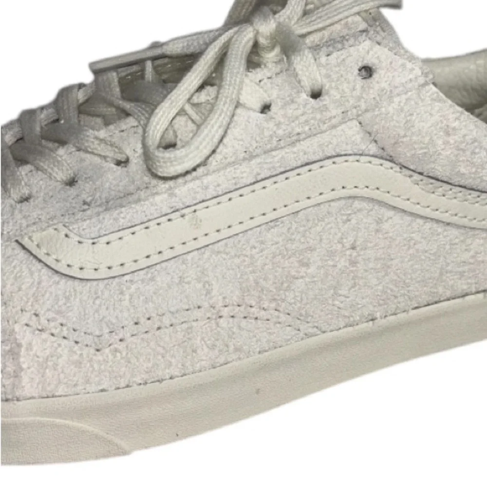 Vans Sneakers Textured Suede Low Top White Limited Edition Lace Up Men’s Size 7